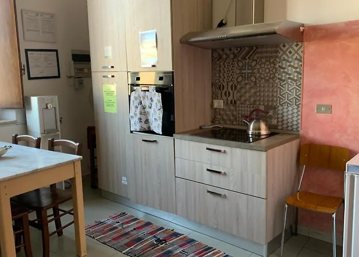 Casa Di Chiara Auberge de jeunesse *