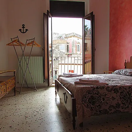 Hostel Casa Di Chiara Crotone